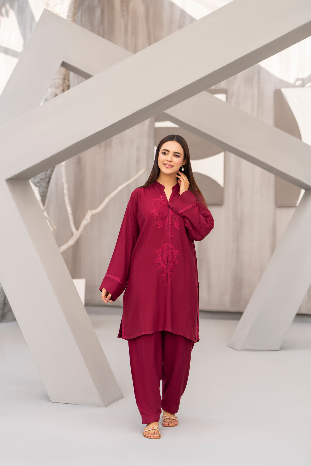 Maroon Aari Embroidered Silk Karandi 2pc