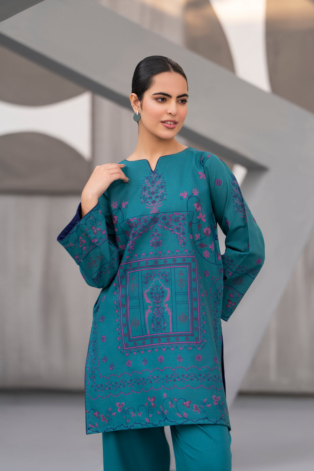 Zinc hand printed khaddar 2pc