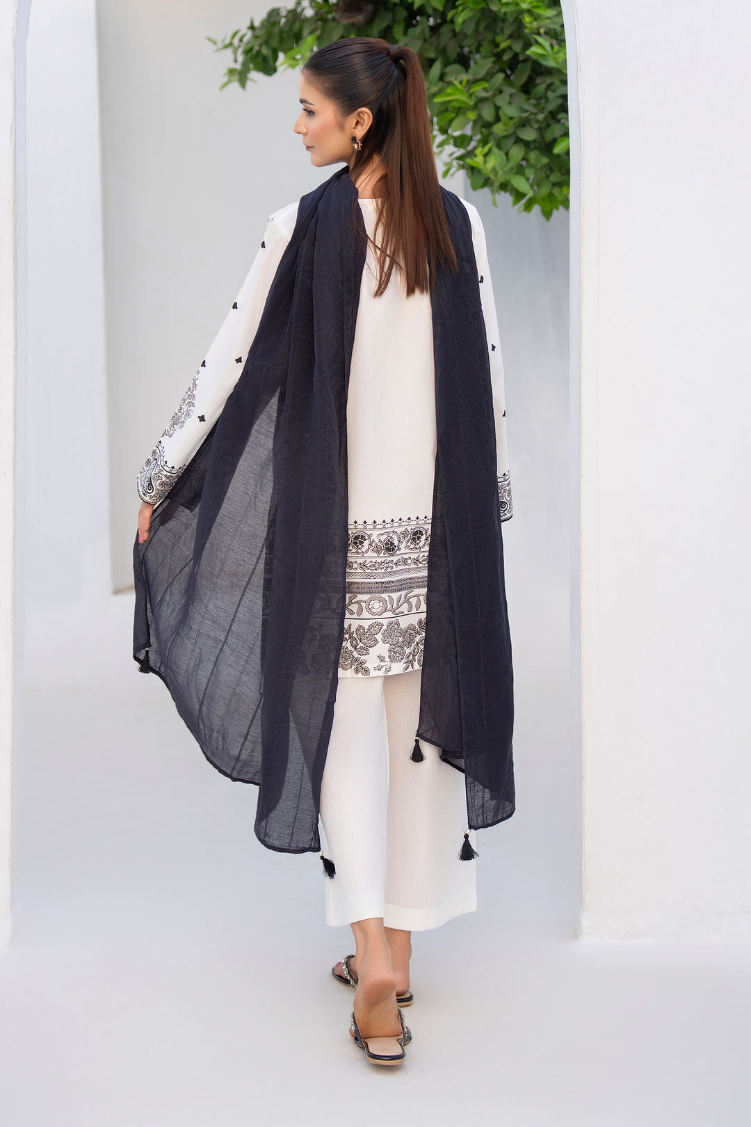 White & Black Hand Print Cotton 3PC Suit