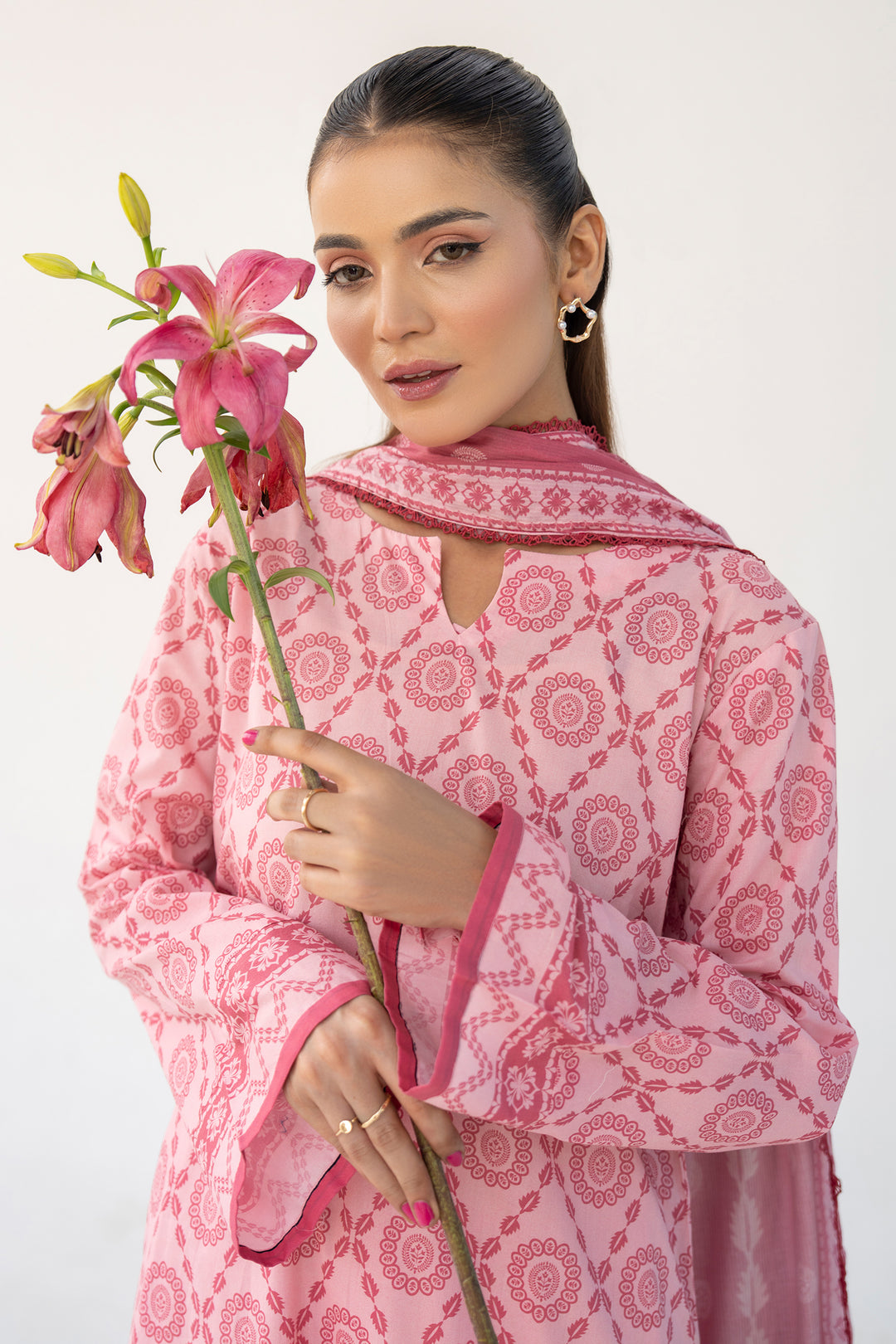 Pink Digital Print Lawn 3PC Suit