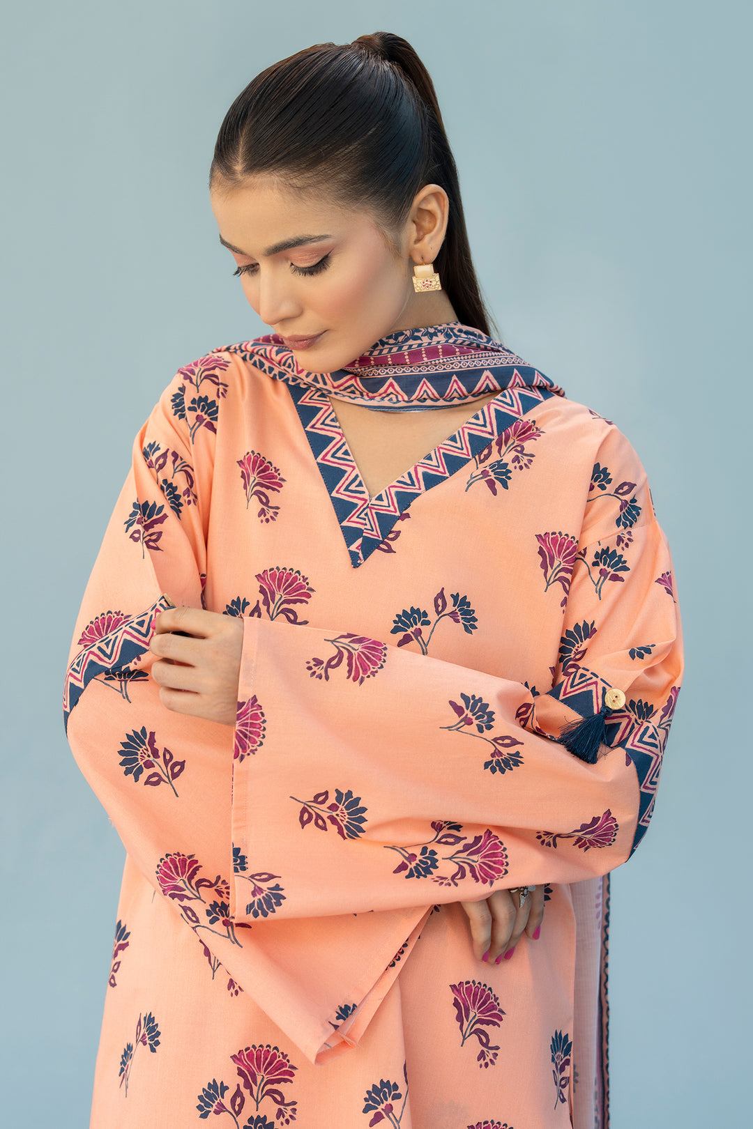 Peach Digital Print Lawn 3PC Suit